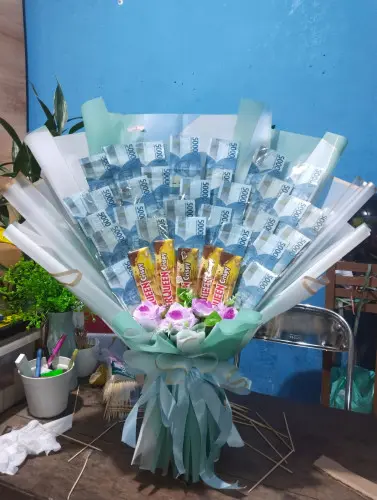 Buket Bunga Uang universitaspgripalangkaraya di Universitas Pgri Palangkaraya